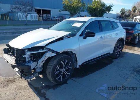 2025 Toyota Crown Signia Xle из США, поврежденный, VIN JTDACAAJ2S3008868